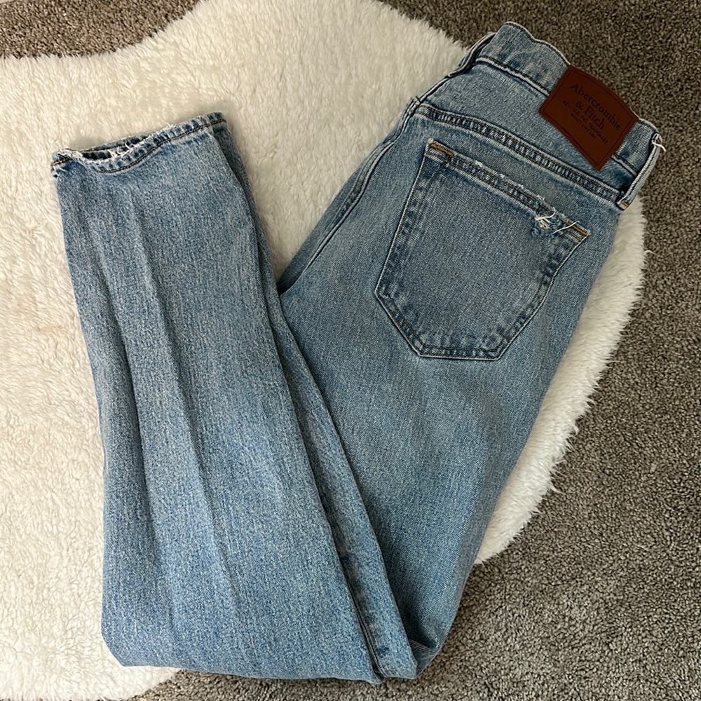 Abercrombie and Fitch Vintage Stretch Straight Leg Denim Jeans Size 30x 32